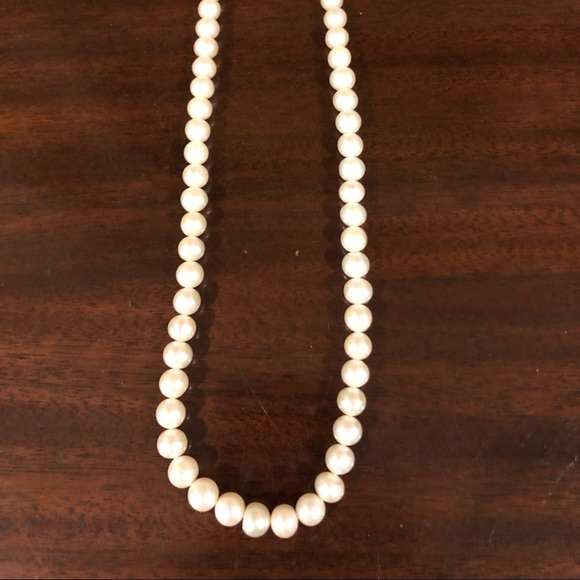 Jewelry - MOTHERS DAY GIFT!!!! Pearl Necklace